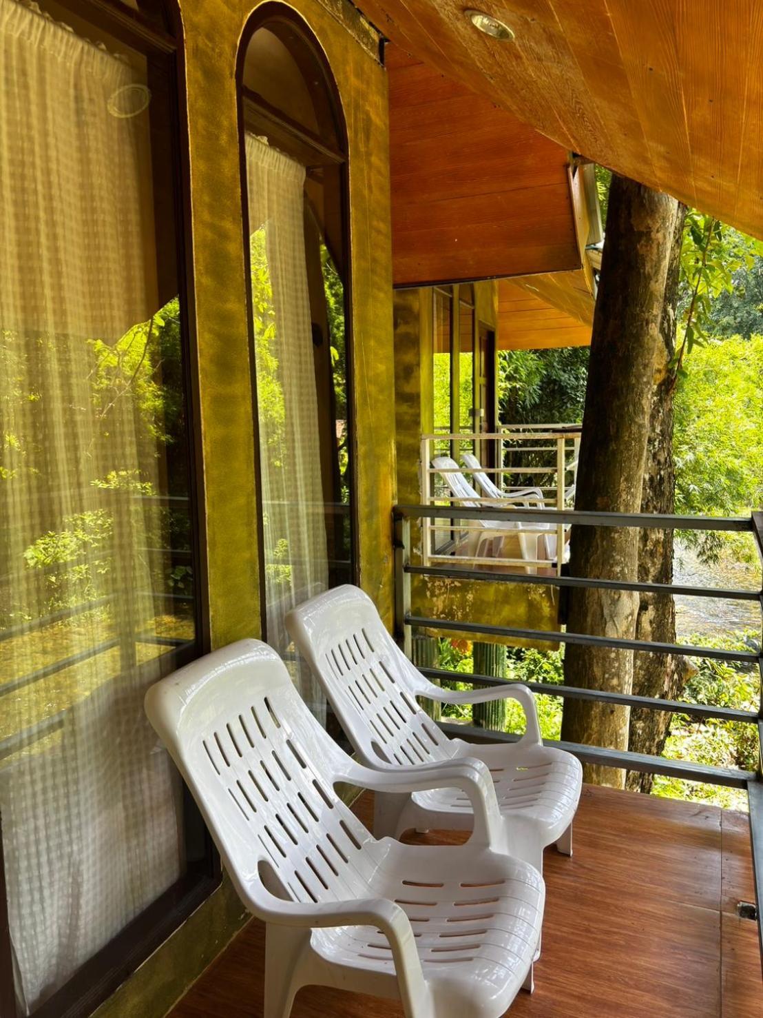 Khao Sok Jungle Huts Resort Khao Sok National Park Ngoại thất bức ảnh