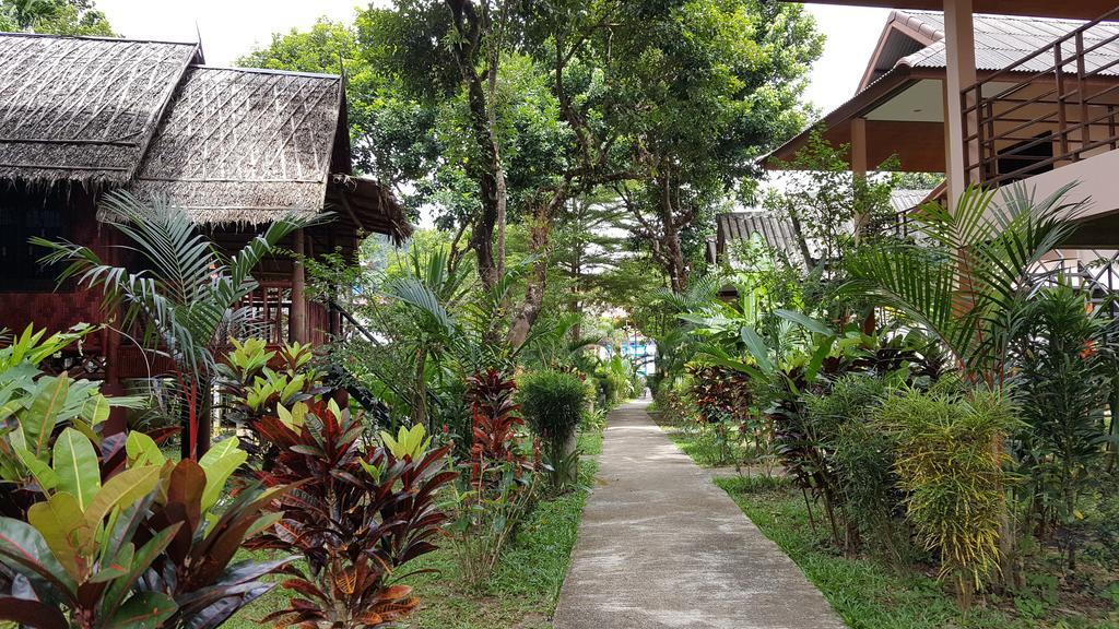 Khao Sok Jungle Huts Resort Khao Sok National Park Ngoại thất bức ảnh